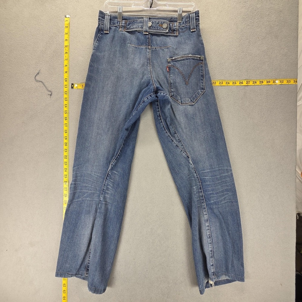 VTG Levis Engineered Jeans Blue Buckle Back Twisted One Altered Hem Fits 28x32